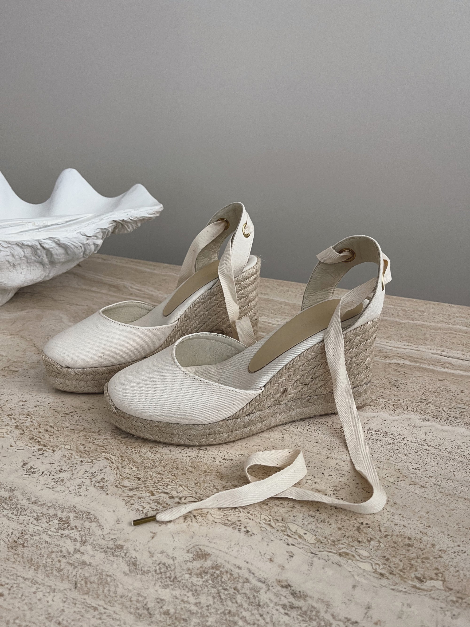 La Tribe | Low Wedge Esperdrille - Cream