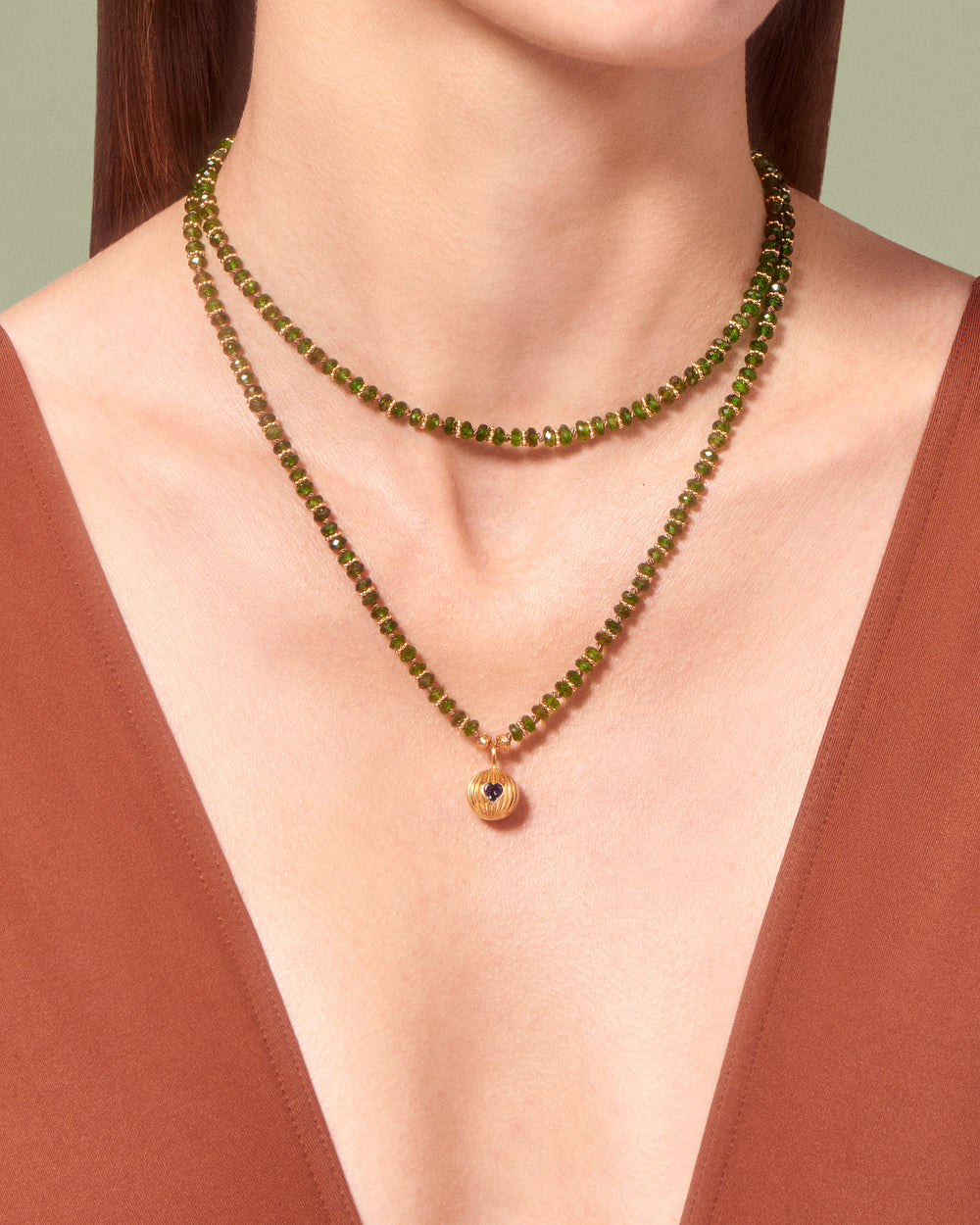 Tityaravy | Amara K Diopside Necklace - Plaque / Diopside