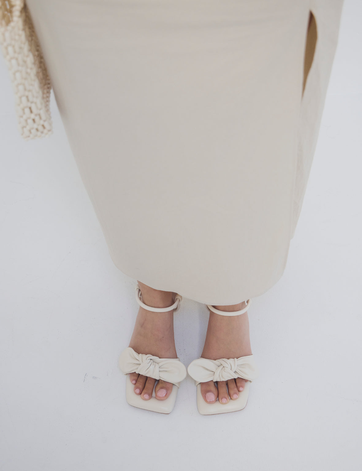 La Tribe | Bow Kitten Heel - Cream