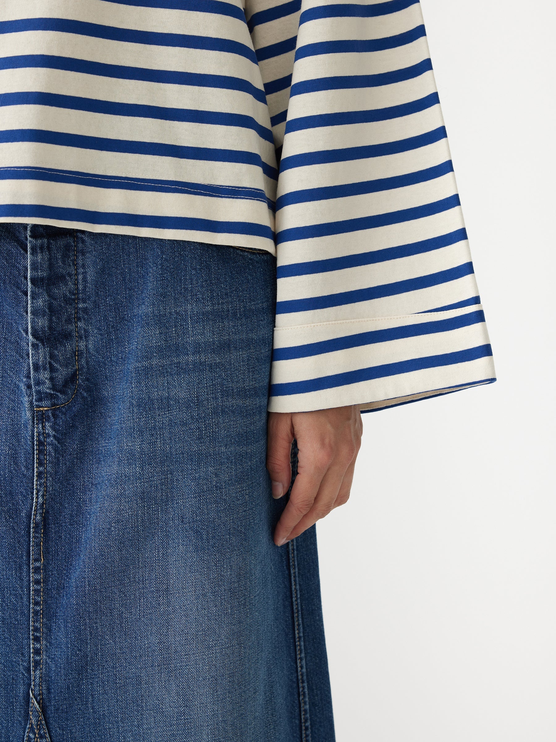 Bassike | Stripe Boatneck Long Sleeve T.Shirt - Nat/Cobalt