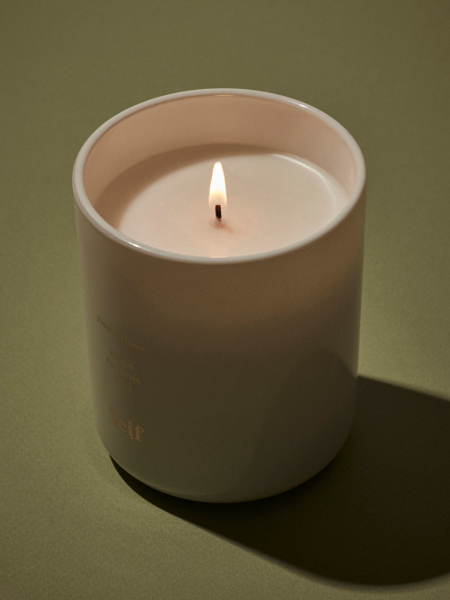 Leif | Flannel Flower Candle - 280g