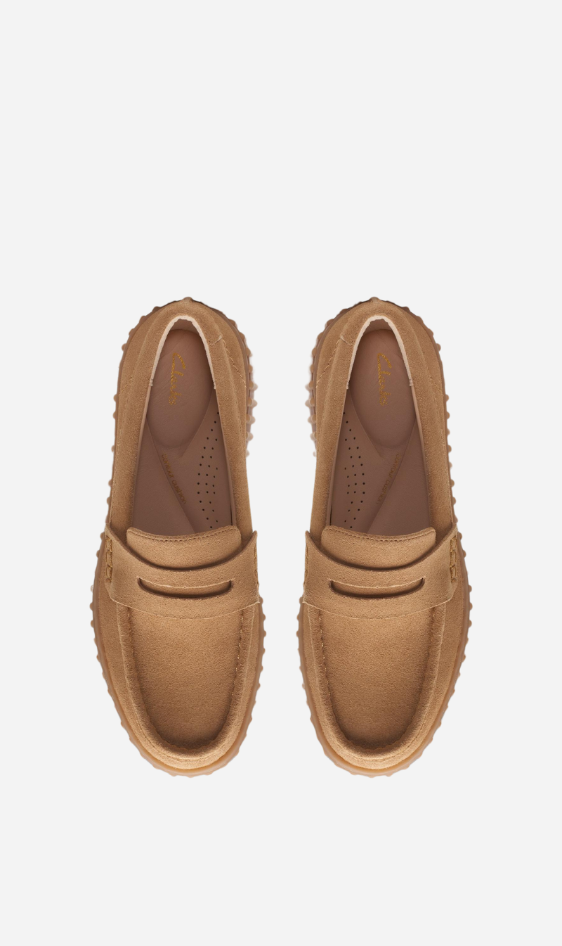 Clarks | Torhill Penny - Light Tan Suede