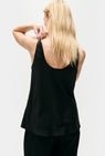 Silk Laundry | Scoop Neck Tank -Black